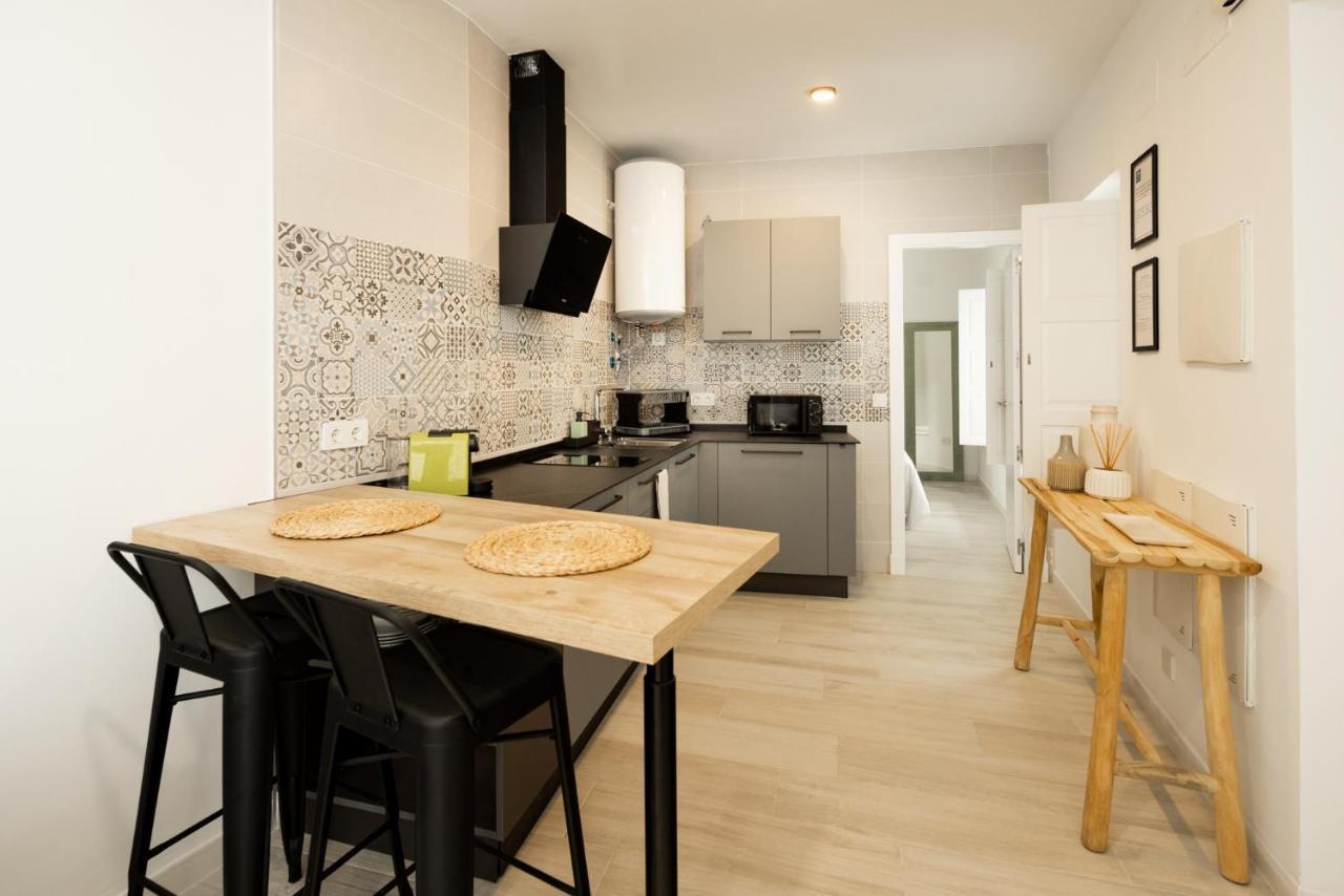 Apartamento Mucha Vida Little Apartments Cadice Esterno foto