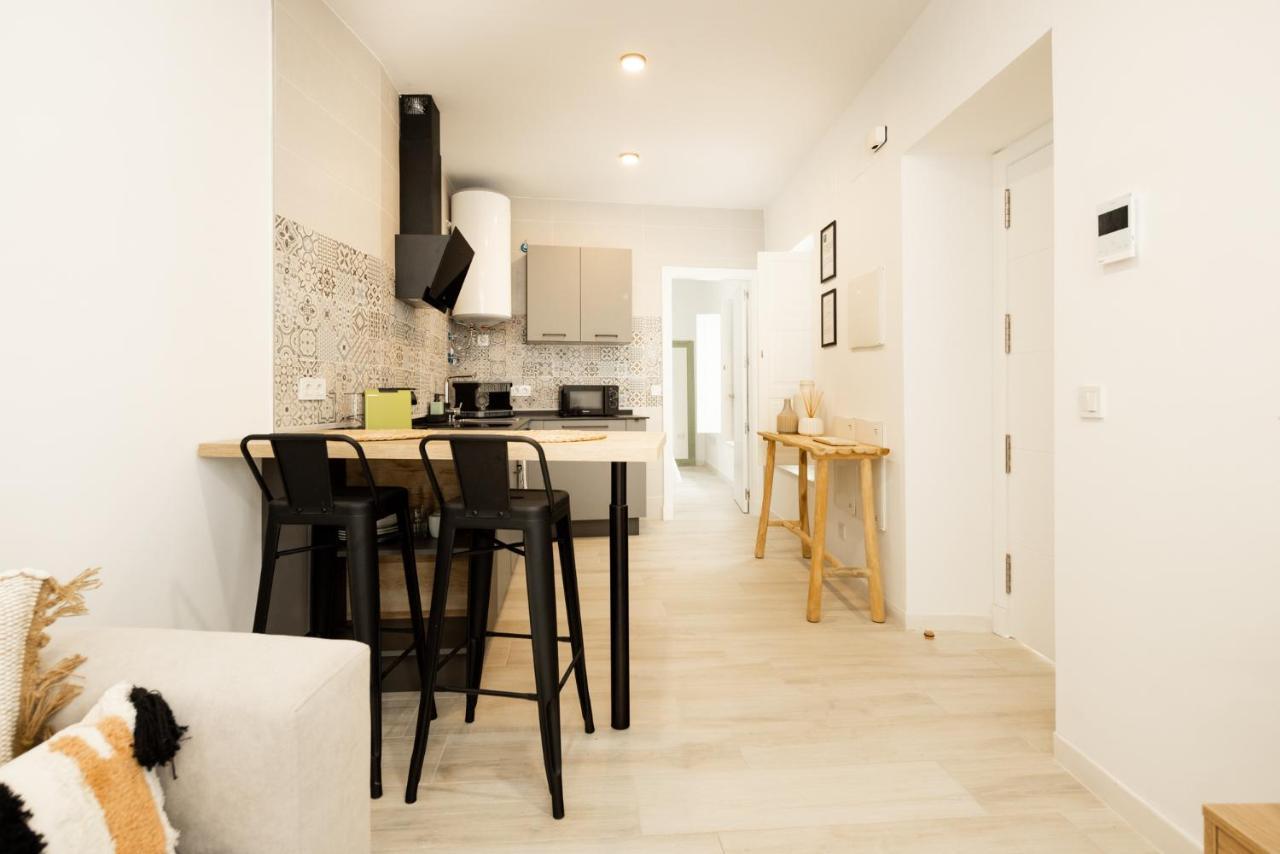 Apartamento Mucha Vida Little Apartments Cadice Esterno foto