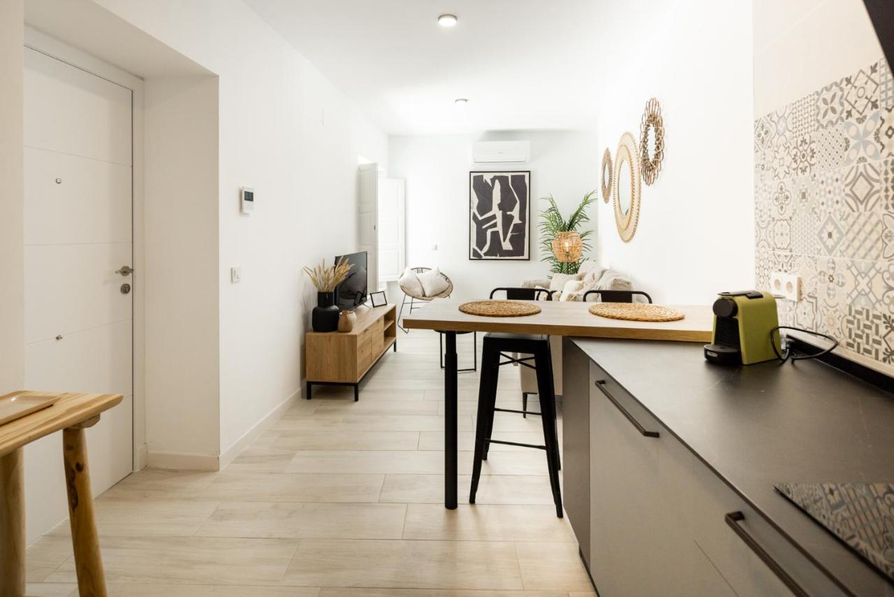 Apartamento Mucha Vida Little Apartments Cadice Esterno foto
